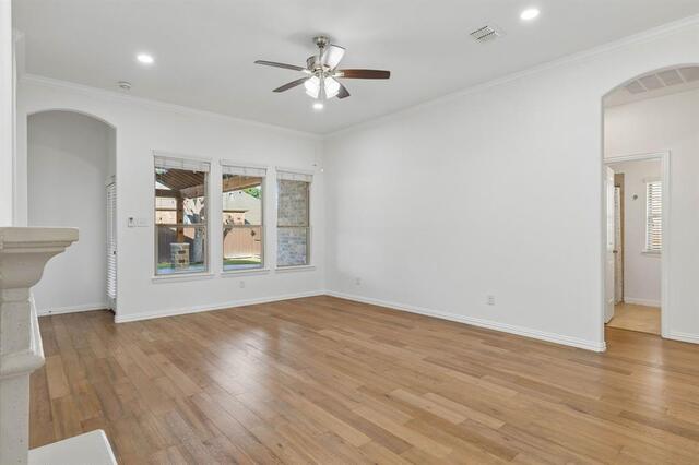 813 Park Place, Lane McKinney, TX photo 15
