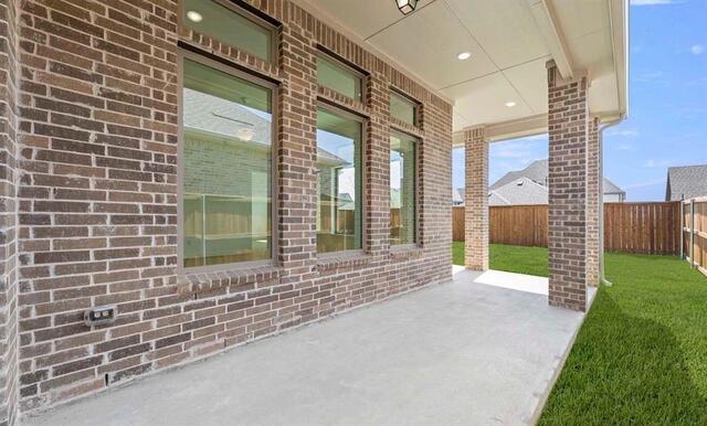 2220 Catawba Court, Flower Mound, TX photo 2