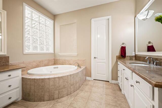 533 Round Hollow, Lane Southlake, TX photo 16