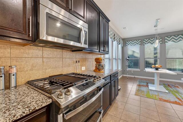 808 Green Coral Drive, Little Elm, TX photo 8