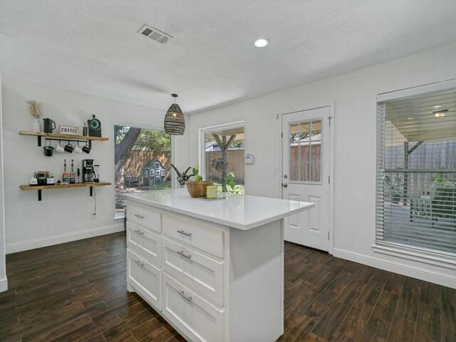 2721 Bengal, Lane Plano, TX photo 12