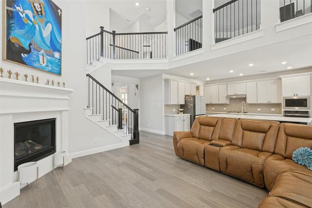 1508 Kurelek Drive, Little Elm, TX photo 3