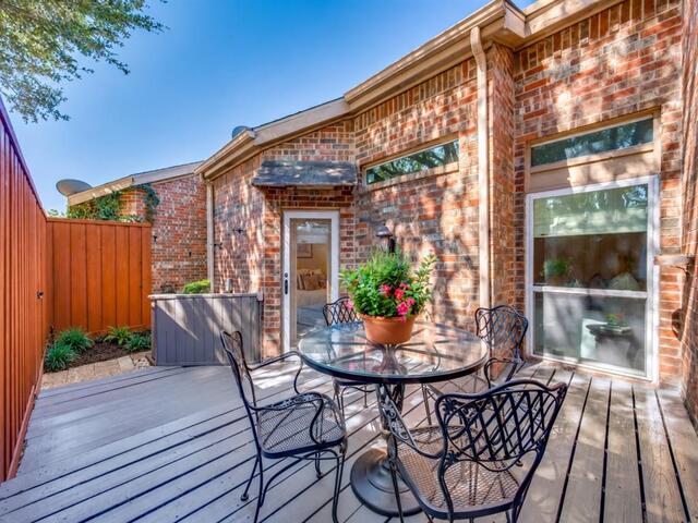 2522 Mallard, Cove Carrollton, TX photo 3