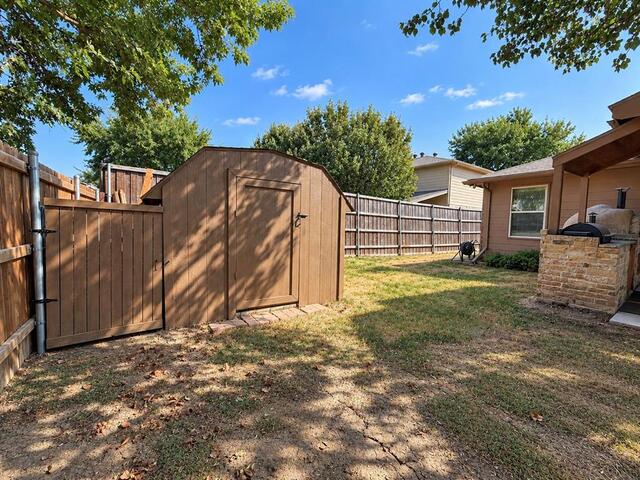 2708 Vasey Oak Drive, Little Elm, TX photo 8