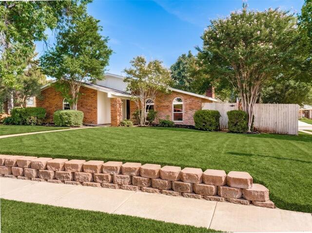 5256 Ragan Drive, The Colony, TX photo 2