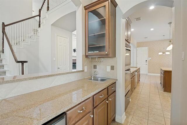 2275 Dame Laurel, Lane Lewisville, TX photo 9