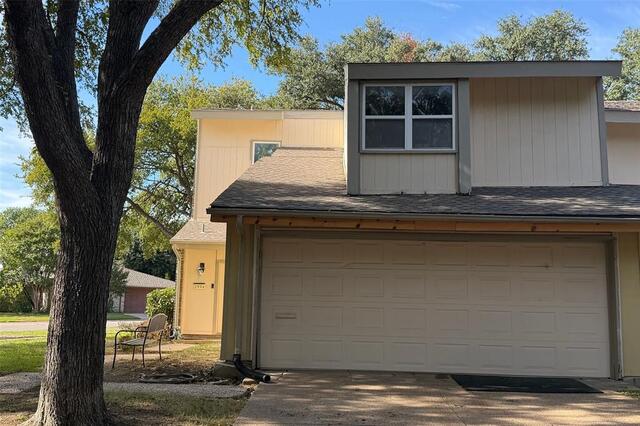 2994 Buttonwood, Drive Carrollton, TX photo 3