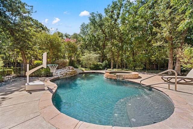 533 Round Hollow, Lane Southlake, TX photo 32
