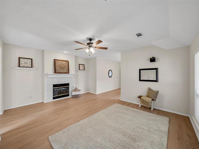 1108 Creekstone, Drive Carrollton, TX photo 3