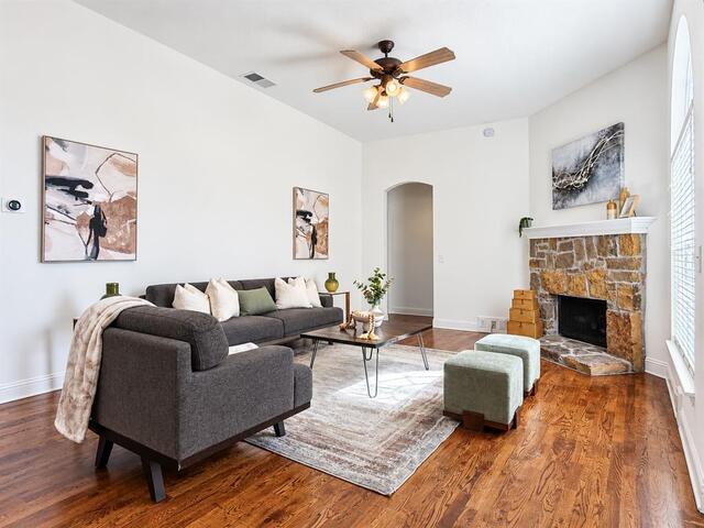 7514 Naples, Lane Frisco, TX photo 7
