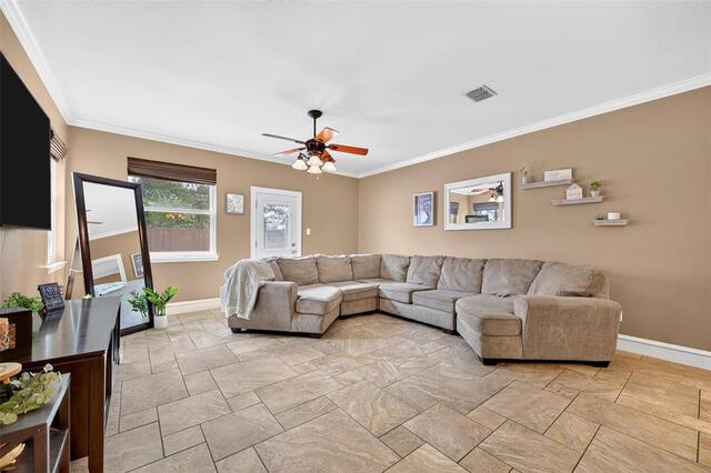 2600 Winterberry Lane, Little Elm, TX photo 19
