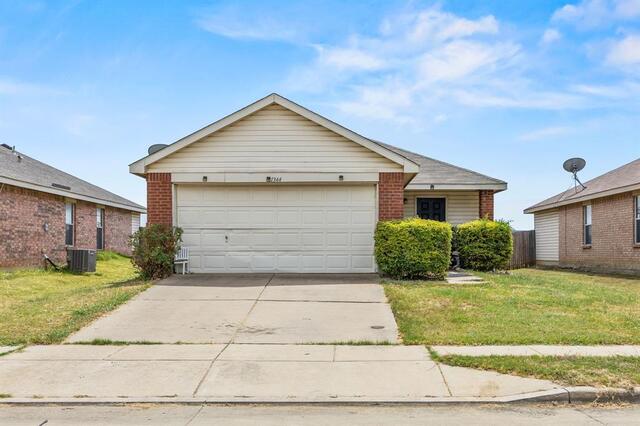 1344 Castle Ridge Road, Fort Worth, TX image