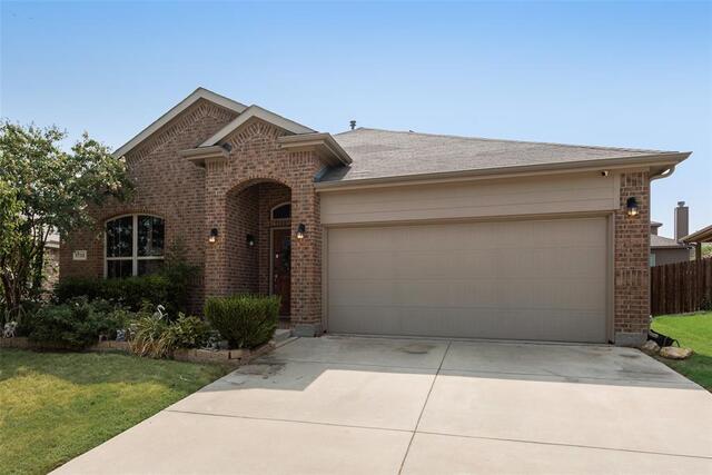 1733 Falling Star Drive, Fort Worth, TX image