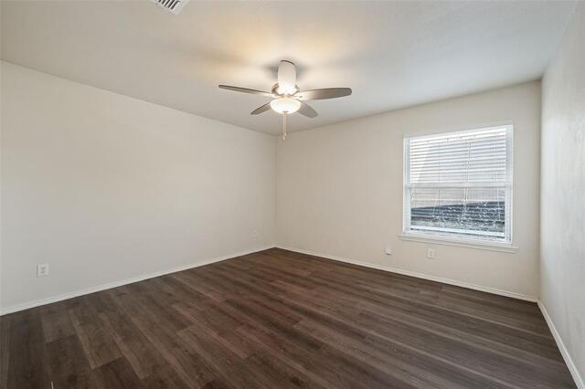 1905 Peppertree Drive, Little Elm, TX photo 11