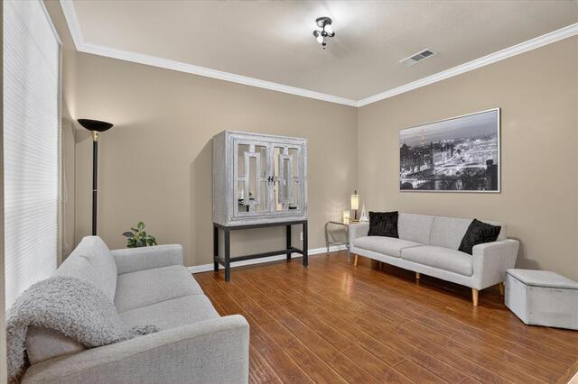 901 Brittany, Drive Lewisville, TX photo 5