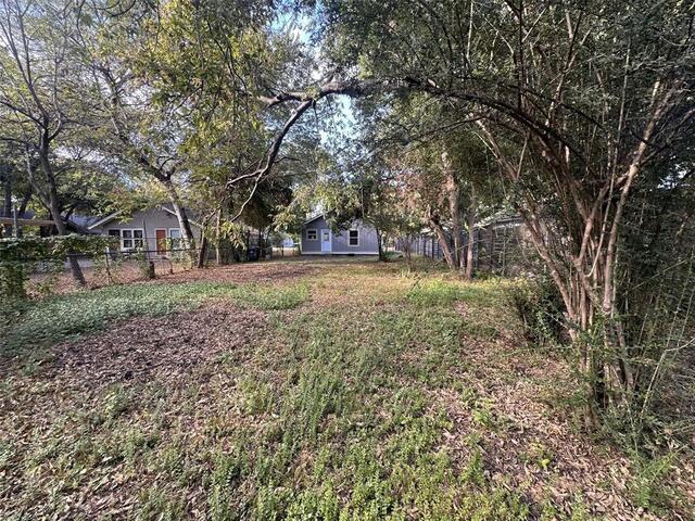 327 Egan, Street Denton, TX photo 7