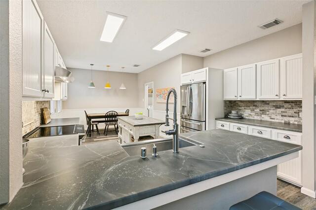 8200 Mirror Rock, Lane Denton, TX photo 10