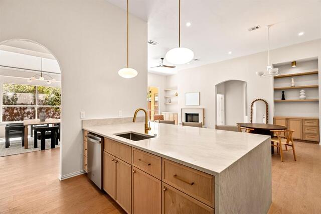 3809 Peppertree, Drive Carrollton, TX photo 8