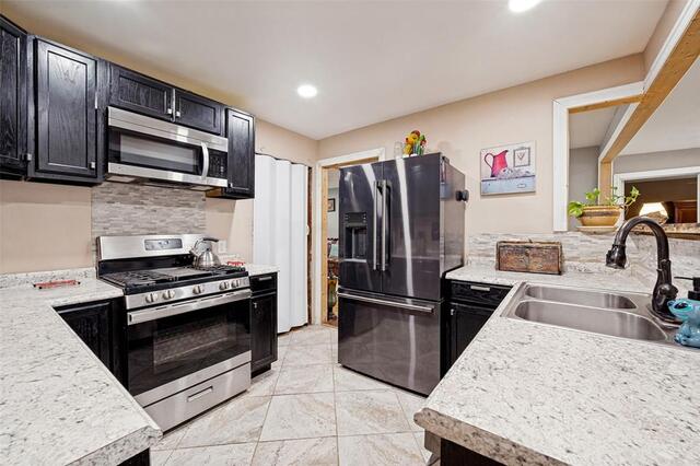 1008 E Russell, Avenue Carrollton, TX photo 7