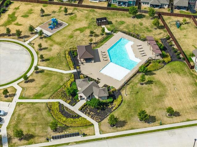 2109 Esher Drive, Little Elm, TX photo 9