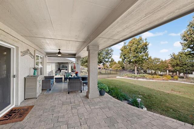 11100 La Jolla, Way Denton, TX photo 32