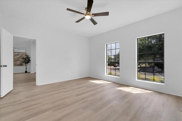 2237 Greenview, Drive Carrollton, TX photo 16
