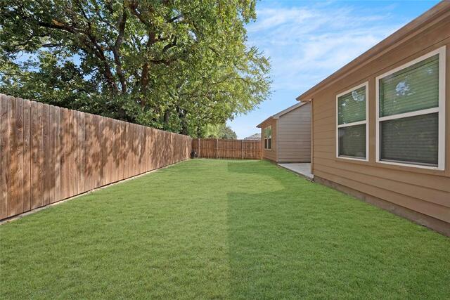 2213 Village Creek, Lane Denton, TX photo 28