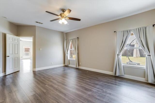 908 Dallas, Lane Lewisville, TX photo 7