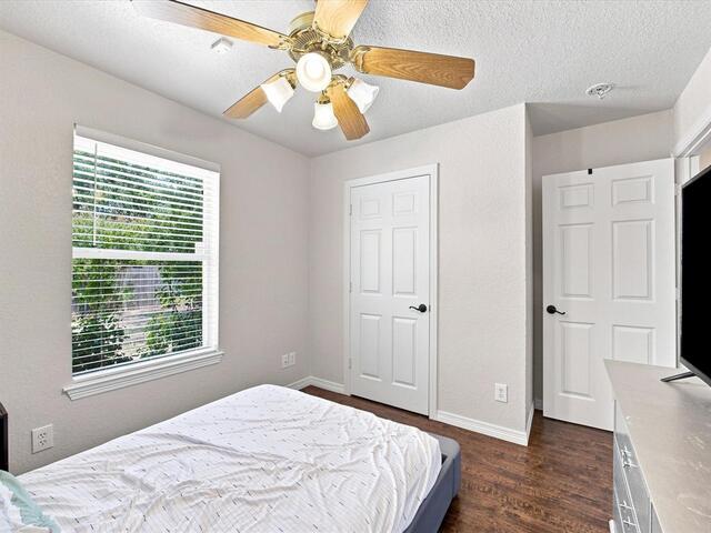 2532 John, Drive Denton, TX photo 8