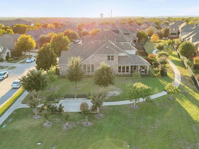 1767 Bluebird, Court Carrollton, TX photo 4