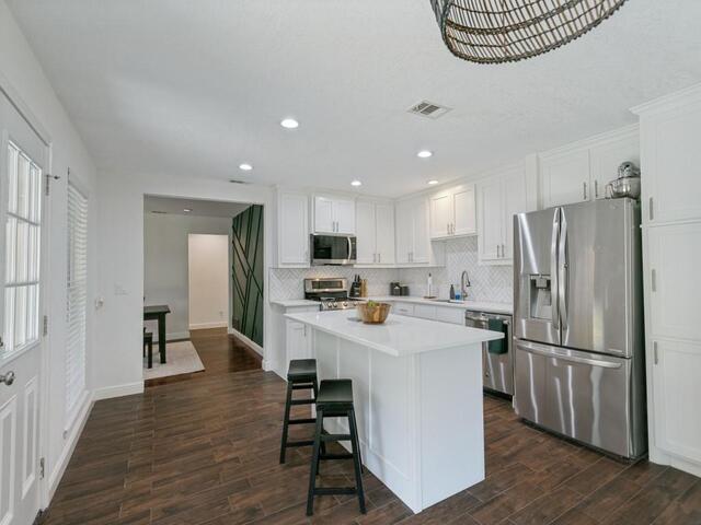 2721 Bengal, Lane Plano, TX photo 9