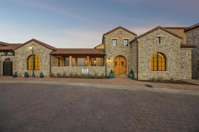 16 Catalonia, Drive Westlake, TX photo 3