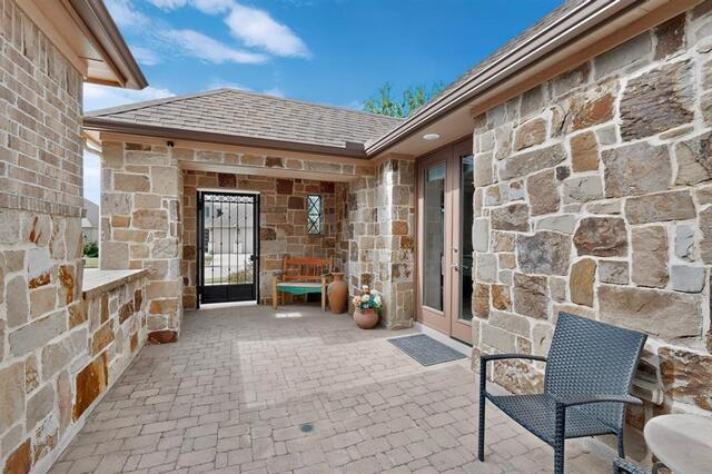 12204 Pepperidge, Avenue Denton, TX photo 4