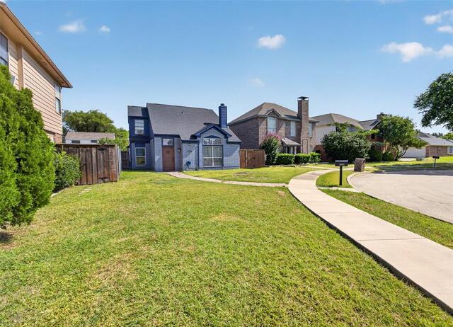 1925 Pinecrest, Drive Carrollton, TX photo 3