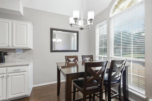 554 Continental, Drive Lewisville, TX photo 8