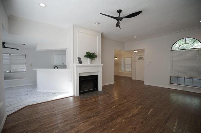 3007 Pacifica, Street Carrollton, TX photo 4
