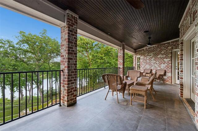 1704 Noble Way, Flower Mound, TX photo 23