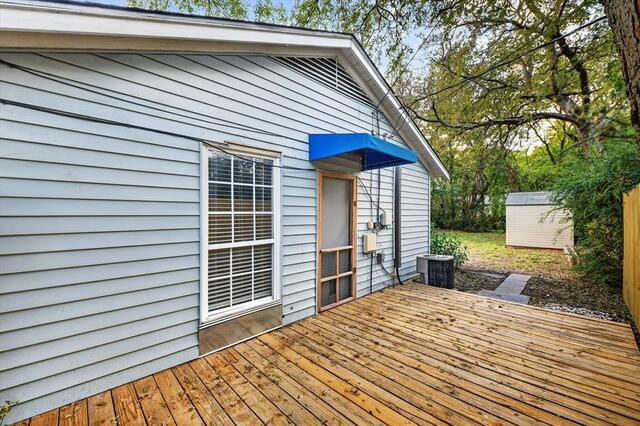 1029 Coit, Street Denton, TX photo 3