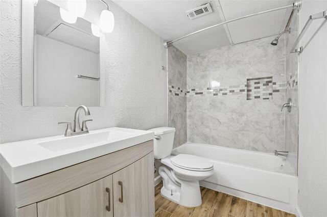 2108 Via, Madonna Carrollton, TX photo 23