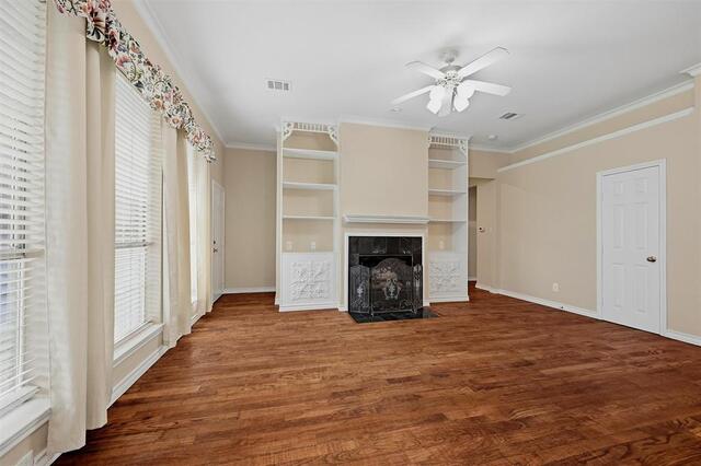 841 N Old Orchard, Lane Lewisville, TX photo 8