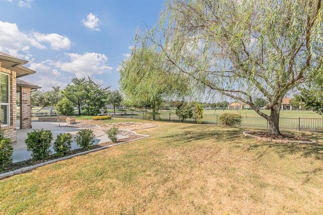 8701 Freeport, Drive Denton, TX photo 33