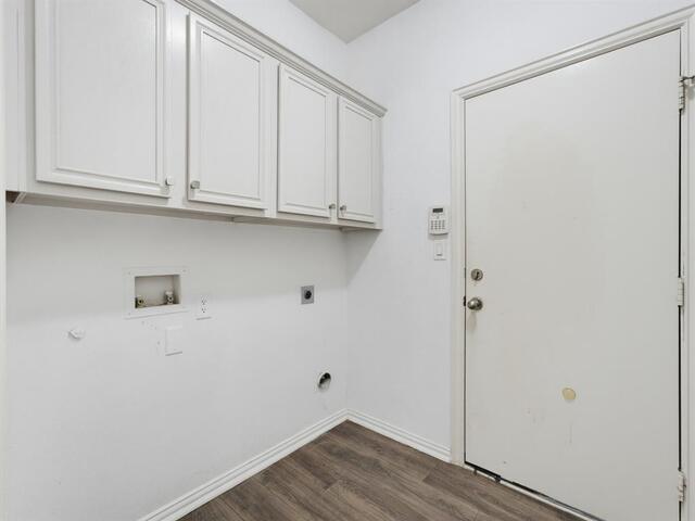1833 Brookview, Drive Carrollton, TX photo 12