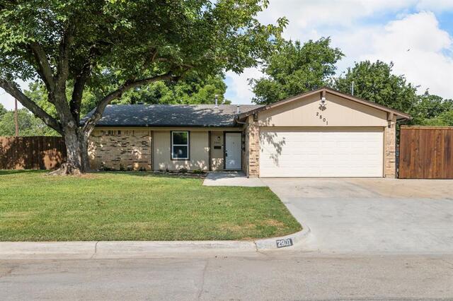 2801 Rosebud Lane, Richland Hills, TX image