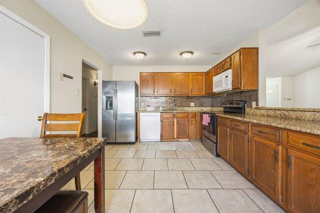 849 Meadowlark, Drive Lewisville, TX photo 11