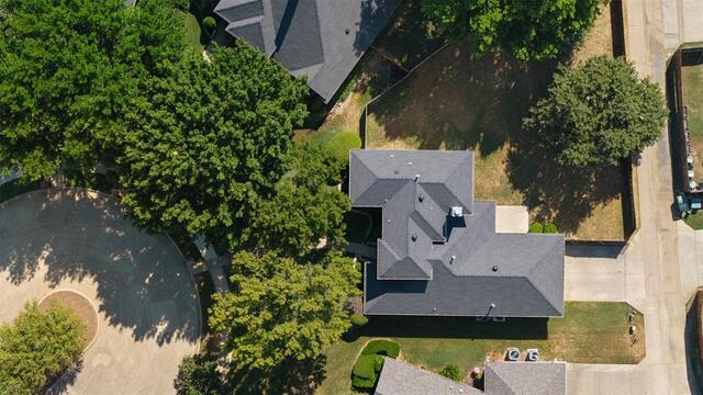 1432 Swan, Court Lewisville, TX photo 2