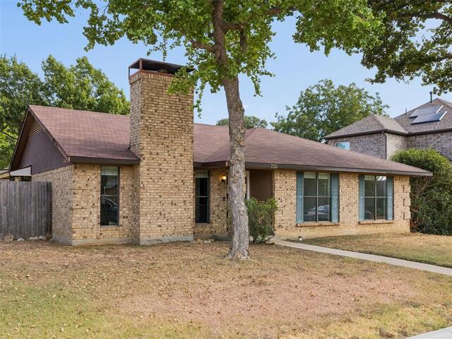 733 Red Wing, Drive Lewisville, TX photo 2