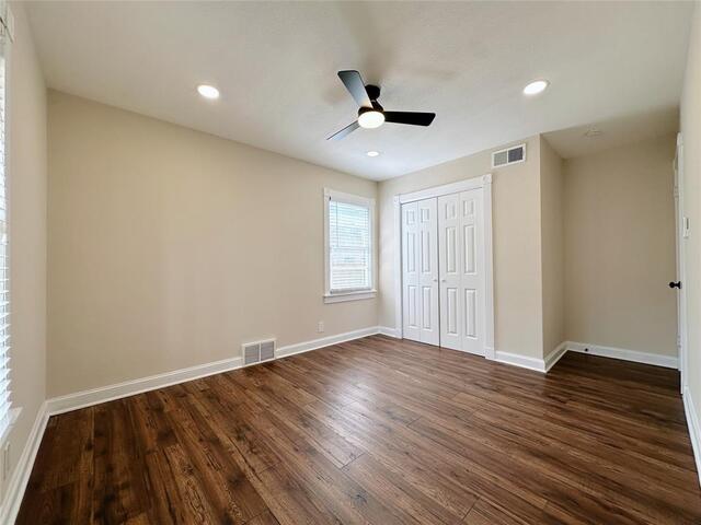 1814 Walnut, Avenue Carrollton, TX photo 27