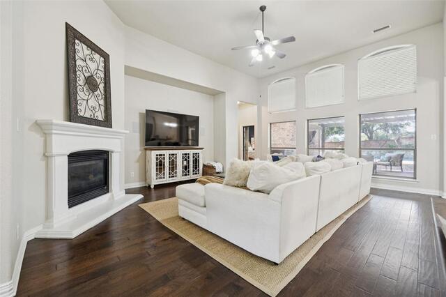 520 Unbridled, Lane Keller, TX photo 5