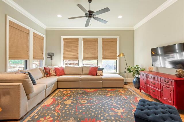 200 Regency, Court Denton, TX photo 35