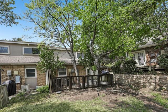 2712 Meadowstone, Court Carrollton, TX photo 25